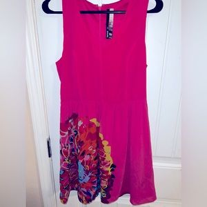 Kenzie sz medium pink sleeveless floral dress